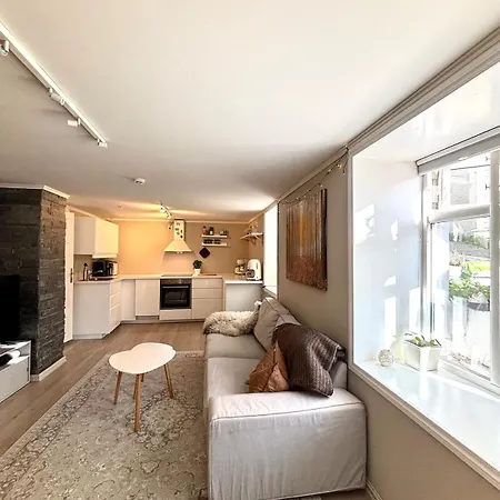 Behind Bryggen In Apartment *