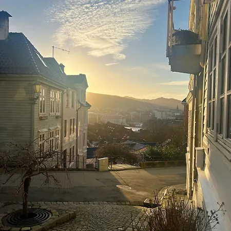 Apartment Behind Bryggen In *