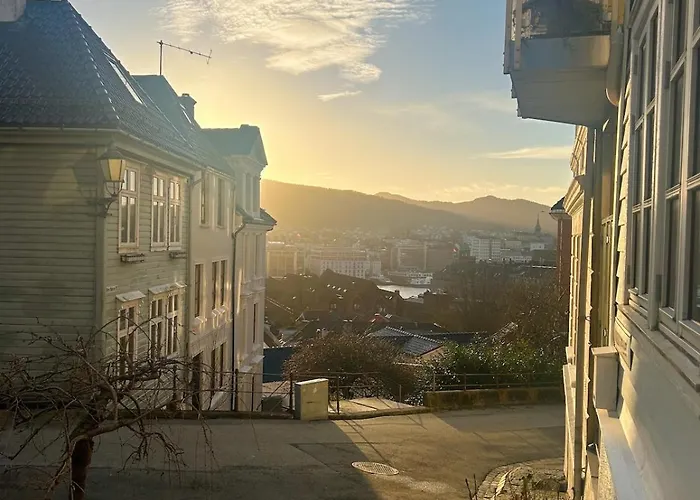 Apartment Behind Bryggen In *